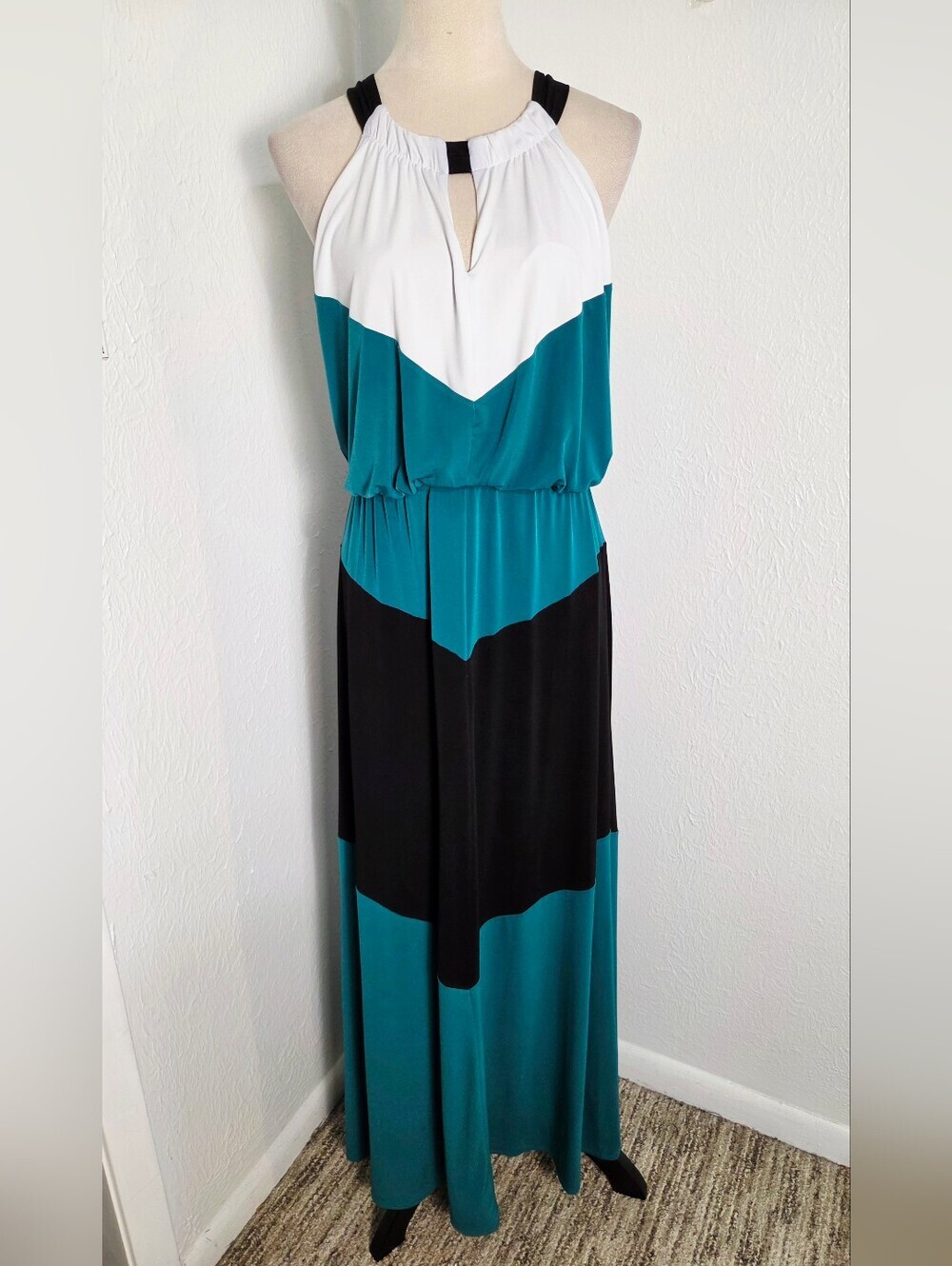 London Style White, Teal, Black Colorblock Maxi-Dress, Halter Neckline Sz Medium - Picture 3 of 12